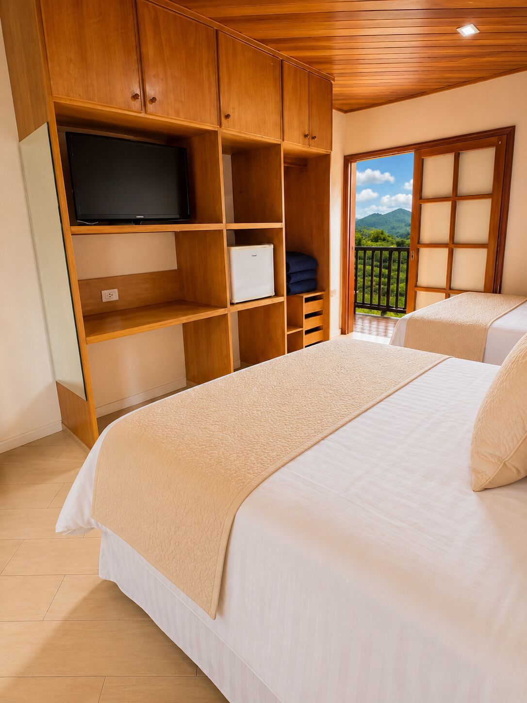 Superior Quadruple Room, Mountain View | Free WiFi