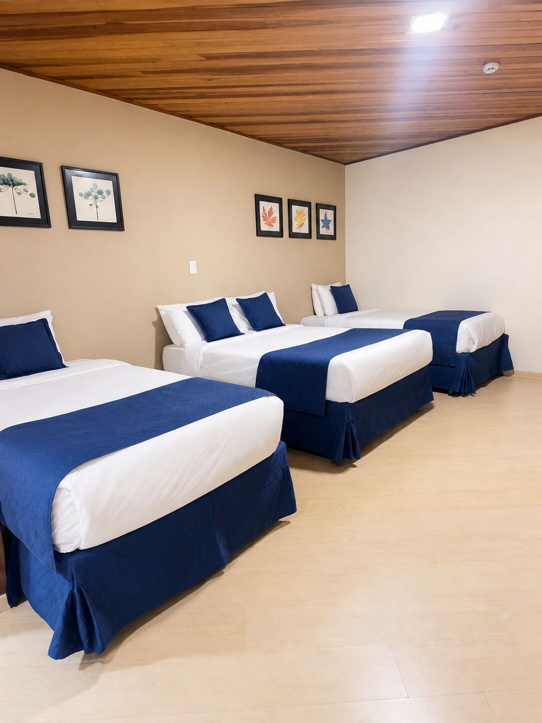Chambre Quadruple Standard