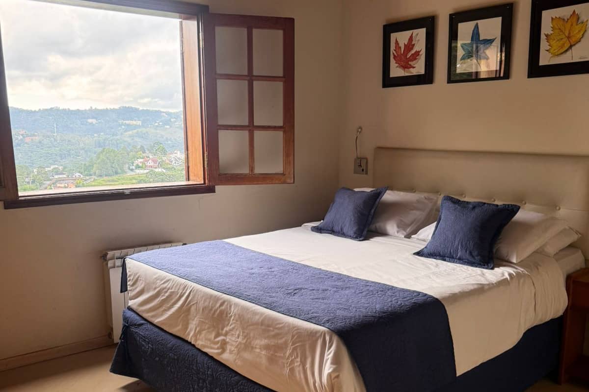 Kahden hengen comfort-huone (kaksi sänkyä), vuoristonäköala