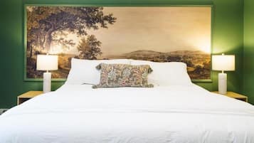 Premium Room, 1 King Bed, Private Bathroom