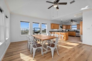 Dining - Beachfront | Wraparound Deck | Steps to Sand (Bolivar Peninsula)