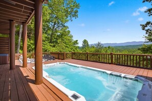Terrace/patio - Luxury 12BR Lodge Sleeps 60 | Heated Pool + Pickleball Court + Sauna + Putt Putt (Sevierville)