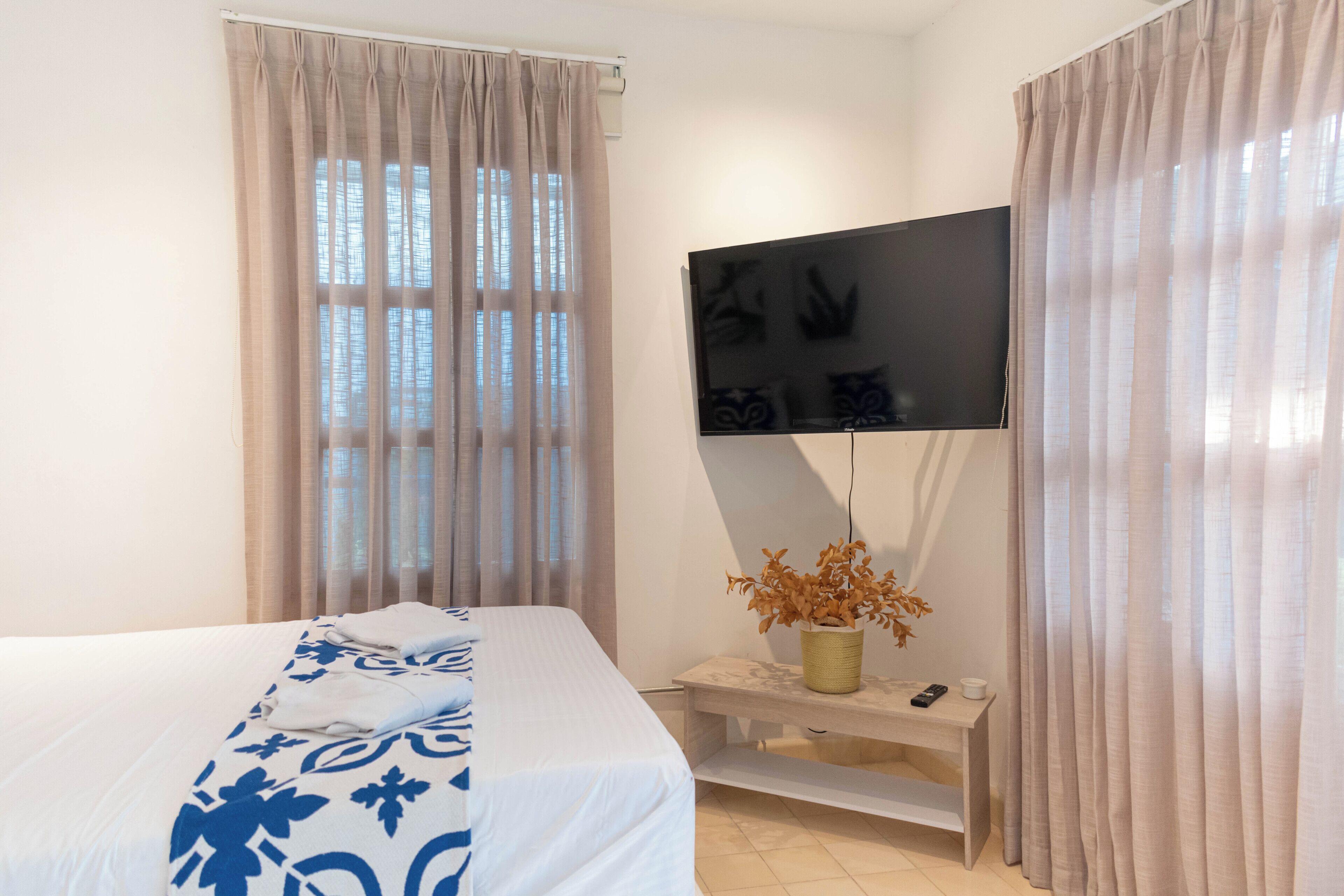 スタンダード 4 人部屋 コートヤードビュー