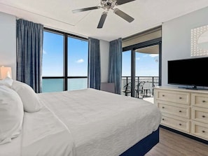 3 bedrooms, iron/ironing board, WiFi, bed sheets - Amazing Oceanfront at Caribbean Resort with Pools (Myrtle Beach)