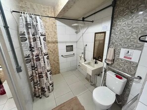 Standard Twin Room | Bathroom - POUSADA MARÉ DE ENCANTOS (Penha)