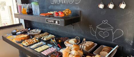 Petit déjeuner buffet