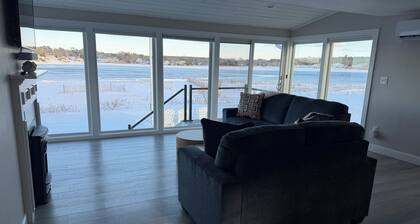 Waterfront Rental! Direct Private Beach Access!
