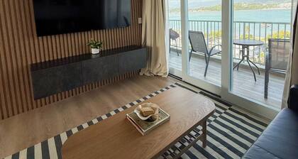 The Oasis - Private Island Getaway!