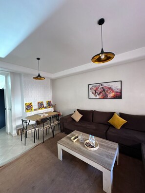 Living area - Magnificent apartment - In the heart of Marrakech - Residence with 5 swimming pools (Marrakesh)
