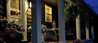 Beachfront Cottage -let the Bay of Chaleur be your backyard!