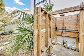 Property grounds - 3Bed 3bath Matanzas Inlet, -St.Augustine Fl. Best of both worlds Beach and River (St. Augustine)