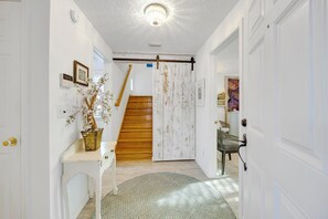 Interior - 3Bed 3bath Matanzas Inlet, -St.Augustine Fl. Best of both worlds Beach and River (St. Augustine)