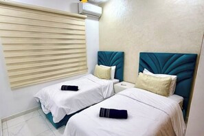 2 bedrooms, iron/ironing board, WiFi, bed sheets - Charming furnished apartment (Wifi Fiber 100 Mb) (Fès)