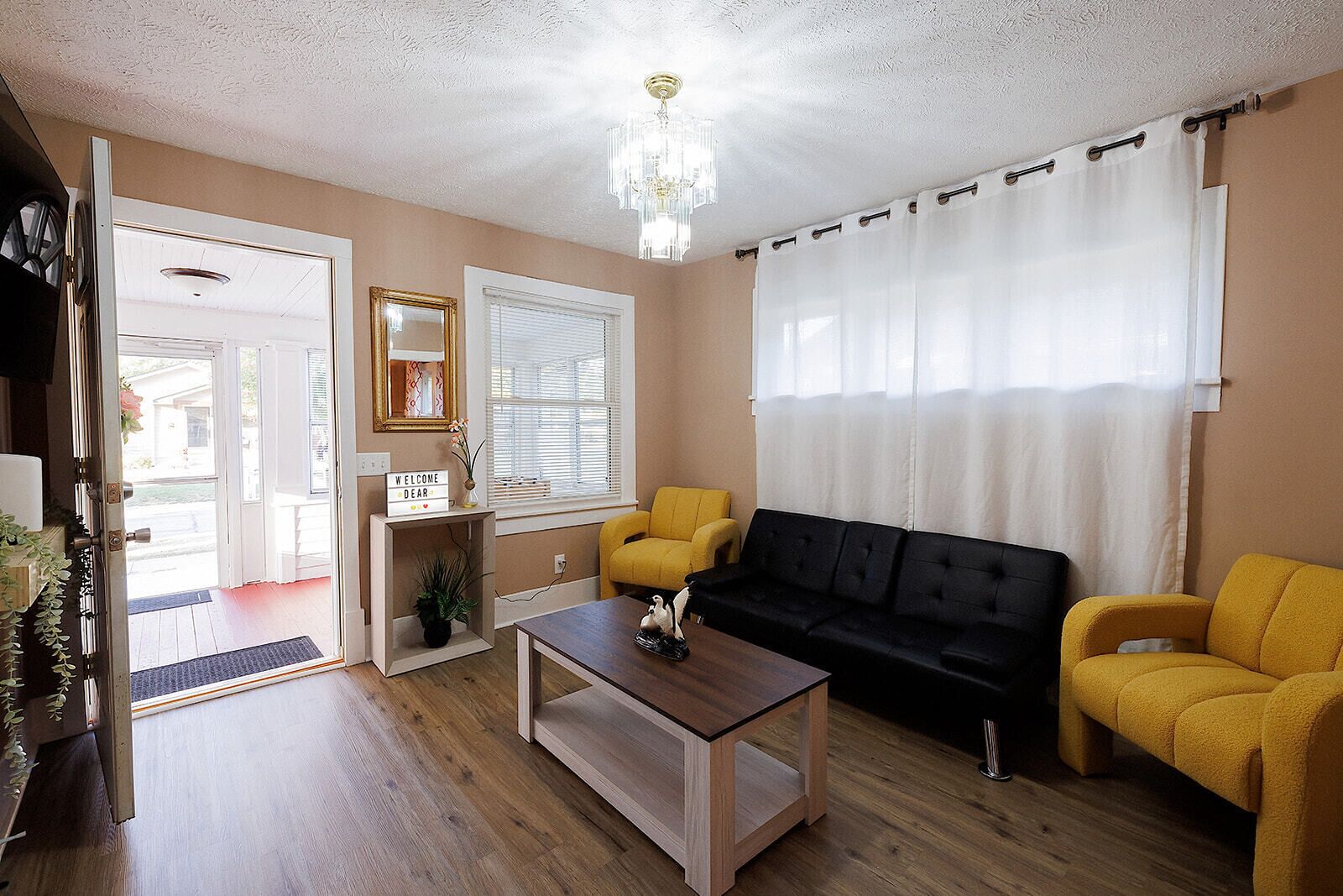 2-bedroom Nice & Comfy House In The City - Council Bluffs, IA