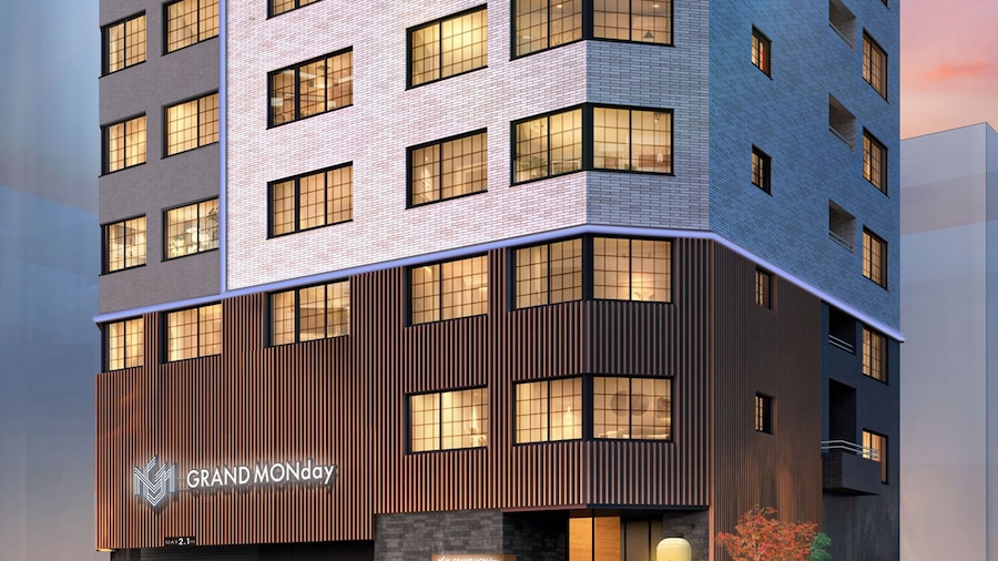 GRAND MONday Ueno OKACHIMACHI