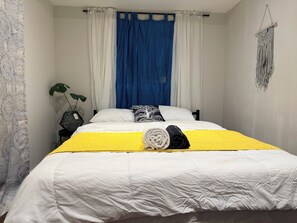 Deluxe Double Room - Niagara Retreat Center by Taiji Qi Yoga (niagara Falls)