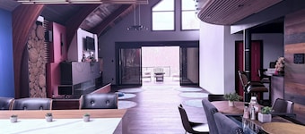 Niagara Retreat Center by Taiji Qi Yoga