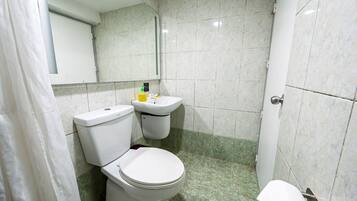 Quarto família | Banheiro