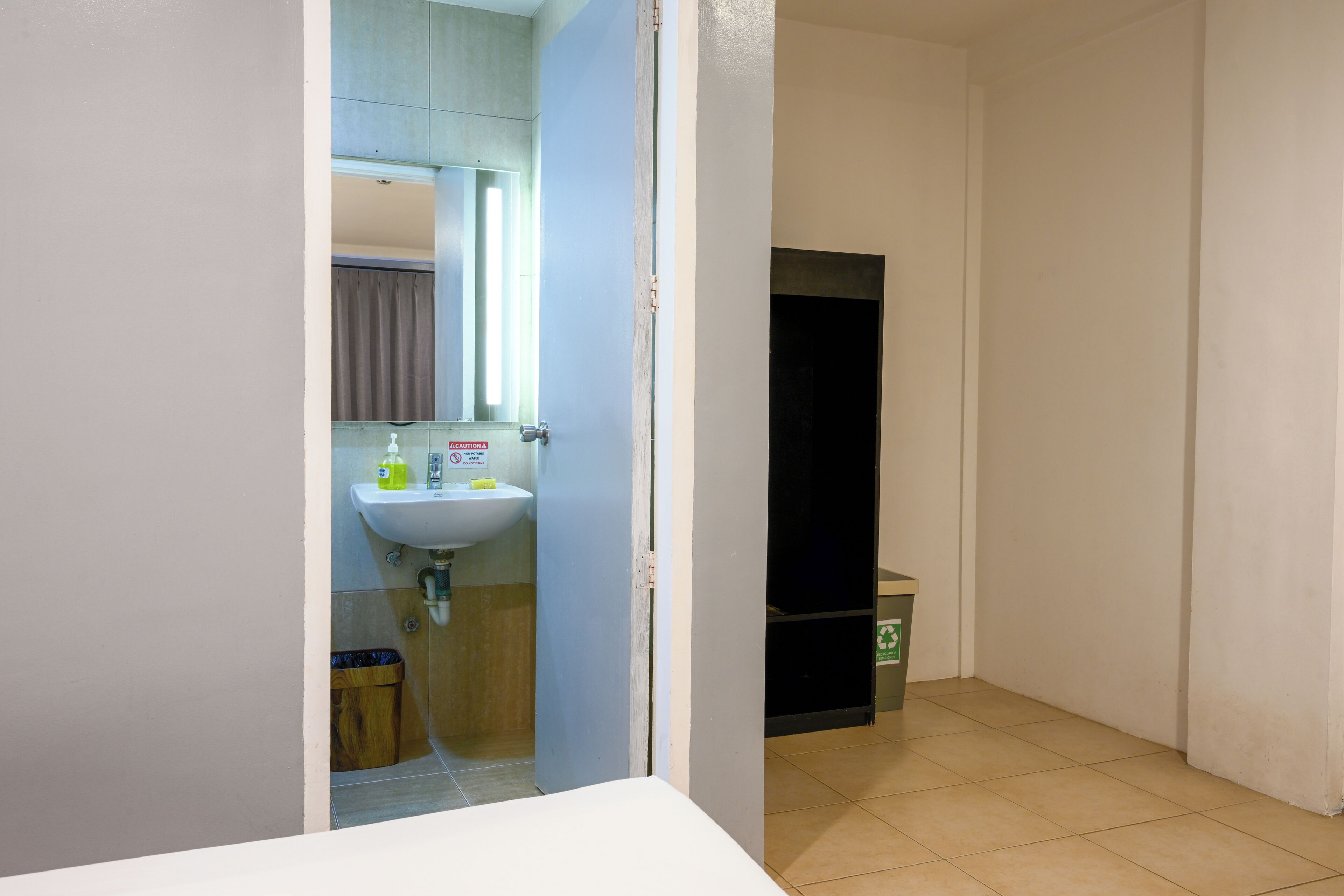 Superior Twin Room | Bathroom