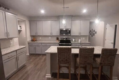 NEW Charming 4-bedroom house with AC in vibrant Harlem