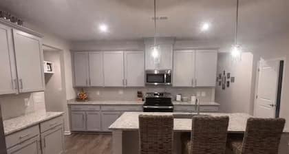 NEW Charming 4-bedroom house with AC in vibrant Harlem