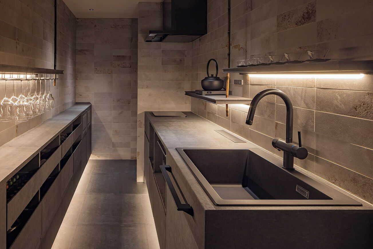 House | Private kitchenette