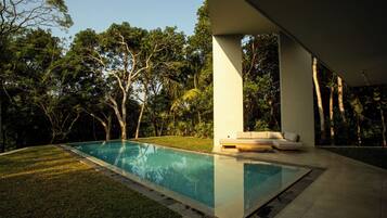 Piscina externa