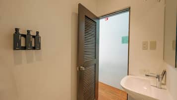 Studio Deluks | Kamar mandi