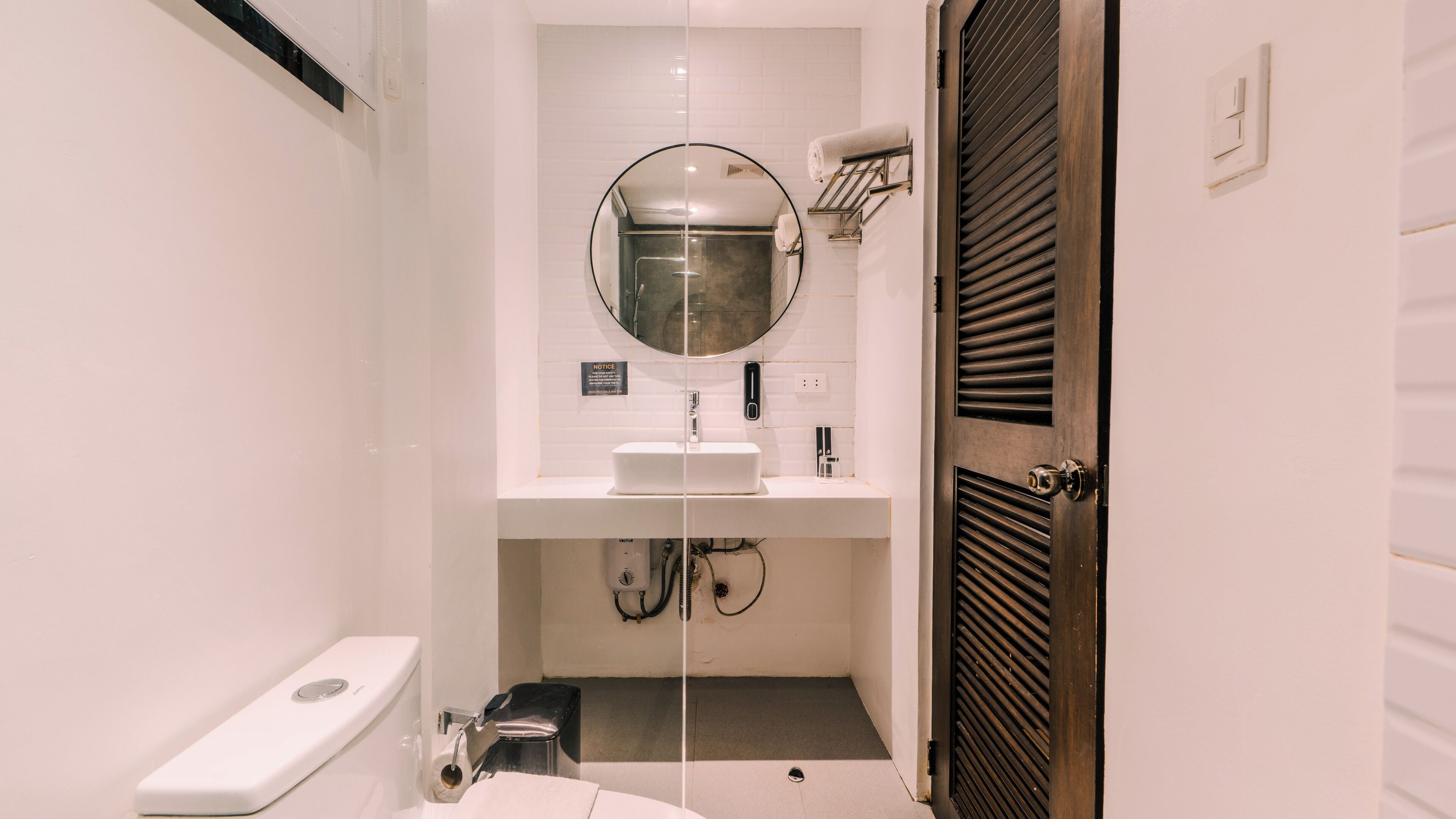 Private Bunk Bed Room | Bathroom