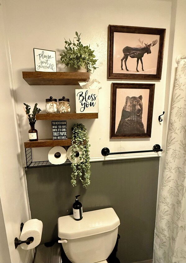 Towels, soap, toilet paper