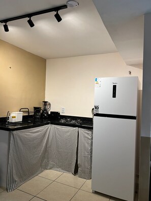 Private kitchen - PLACE NEAR PINTO MARTINS AIRPORT, CASTELÃO AND UECE (Fortaleza)