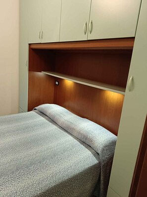 2 bedrooms - Holiday flat with air conditioning and garden (Bibione)