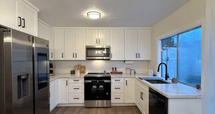 25-Min Monterey Retreat