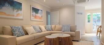 Family-Friendly Escape 5 Mins to Scarborough Beach