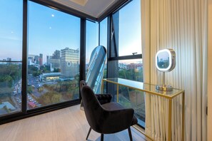 Interior - Modern Pool Gym Punto Sao Paulo-Andares (Guadalajara)