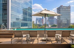 Pool - Modern Pool Gym Punto Sao Paulo-Andares (Guadalajara)