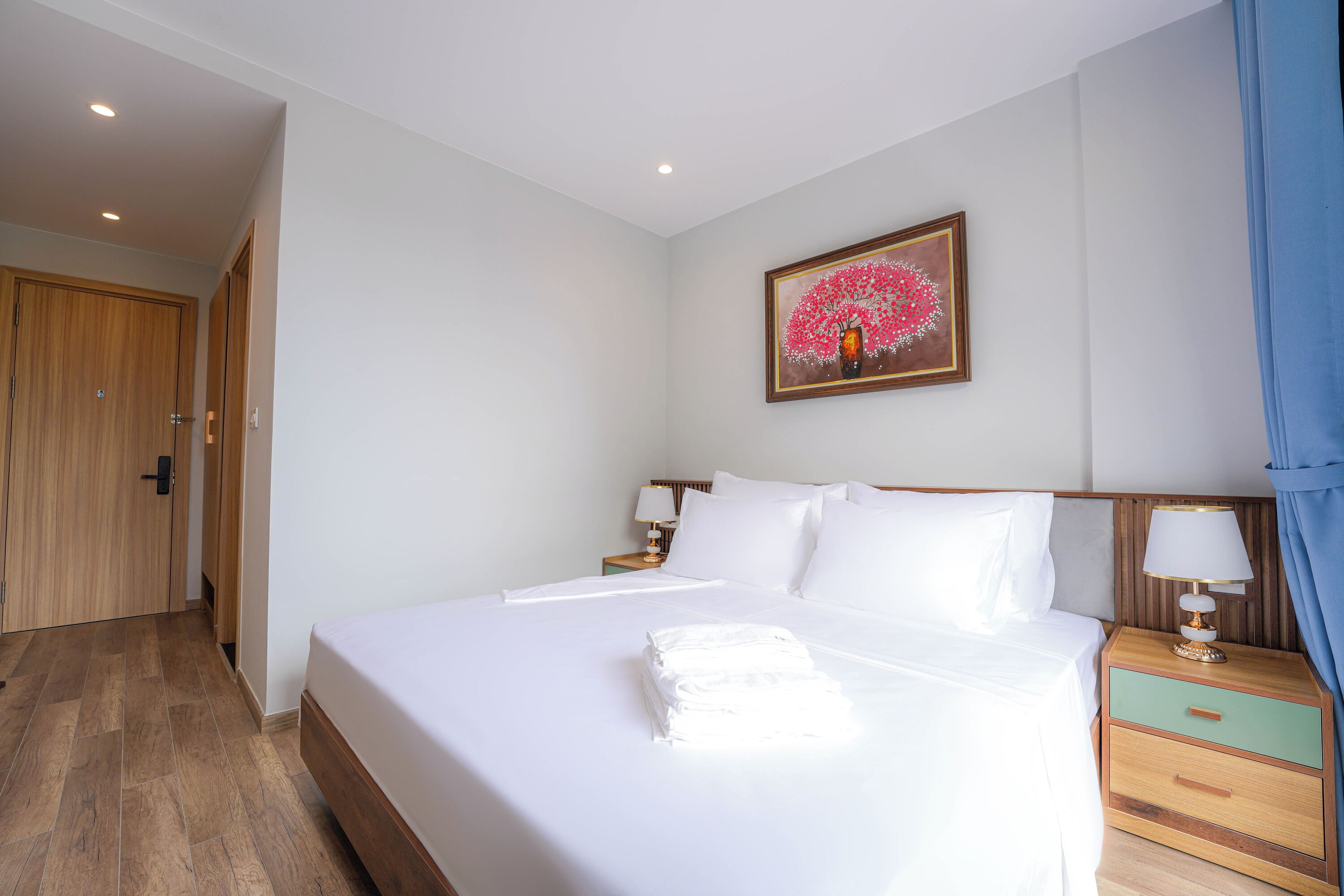 Basic Double Room, City View