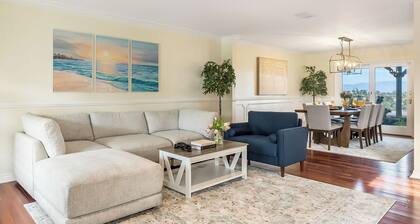 Twilight Terrace by Avantstay West Hills Retreat Hot Tub, BBQ + EV Charger, Near Malibu