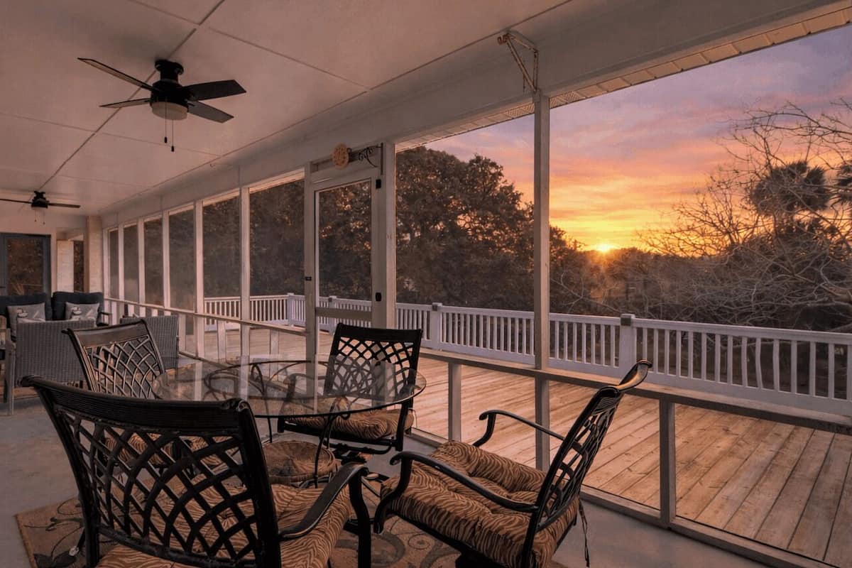 House (3 Bedrooms) | Front of property