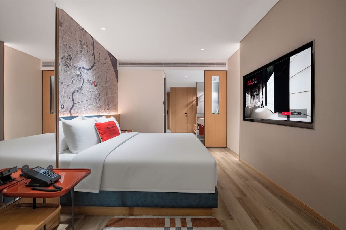 Chambre Double Supérieure, vue ville