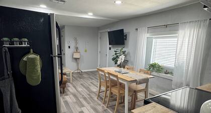 Not so Tiny Casita in the Heart of El Paso