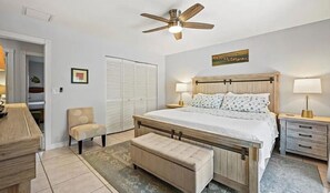 Room - Bonita Palms – Pool & Spa Retreat Near Barefoot Beach | Bonita Springs (Bonita Springs)