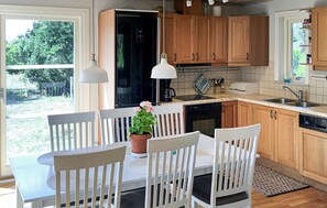 Fridge, microwave, oven, stovetop - 2 bedroom beautiful home in Trelleborg (Trelleborg)