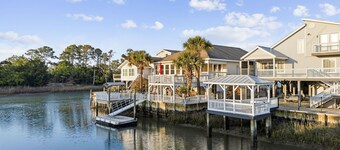 Endless Paradise - Waterfront 5BR w/ Private Dock (Walk to Beach)