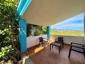 Terrace/patio - " Country Guest House " (Cardedu)