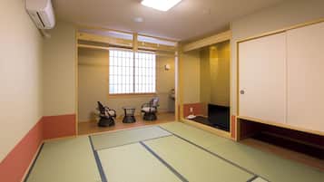 Standard Twin Room, Non Smoking | Interior