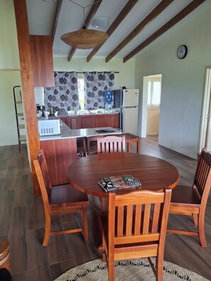 تناول الطعام