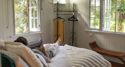 FNQ Blooms Tropical Flower Farm Lodge