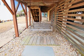 Property grounds - Oceanside-Close to shopping-KD105, Edwards Beach Getaway (Kill Devil Hills)
