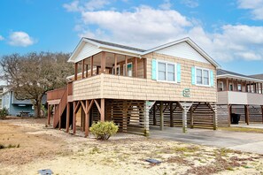 Exterior - Oceanside-Close to shopping-KD105, Edwards Beach Getaway (Kill Devil Hills)